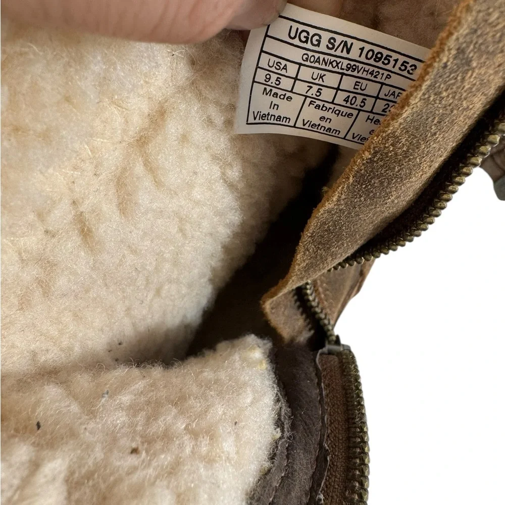 UGG Women's Blayre III Boot Snow Boots size 9.5 - Picture 10 of 10